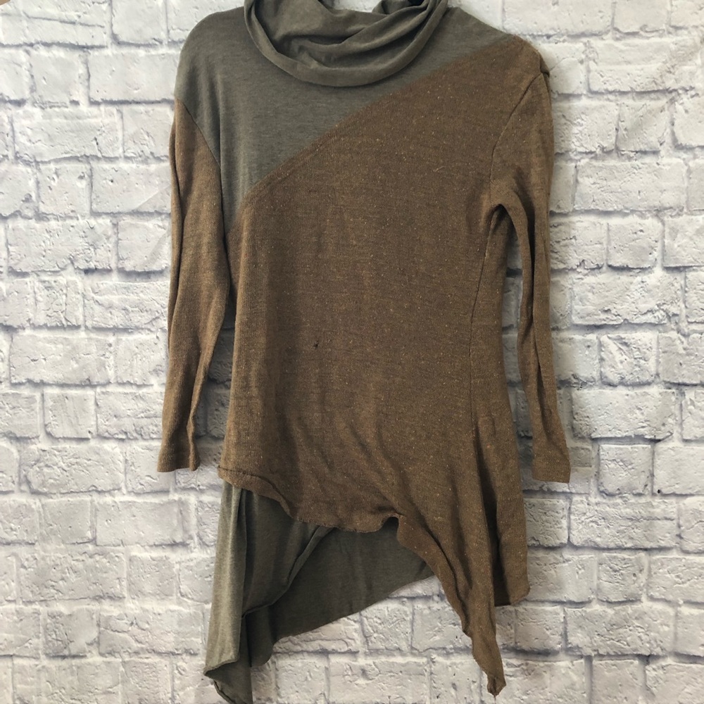 Slouchy Two Tone Long Sleeve